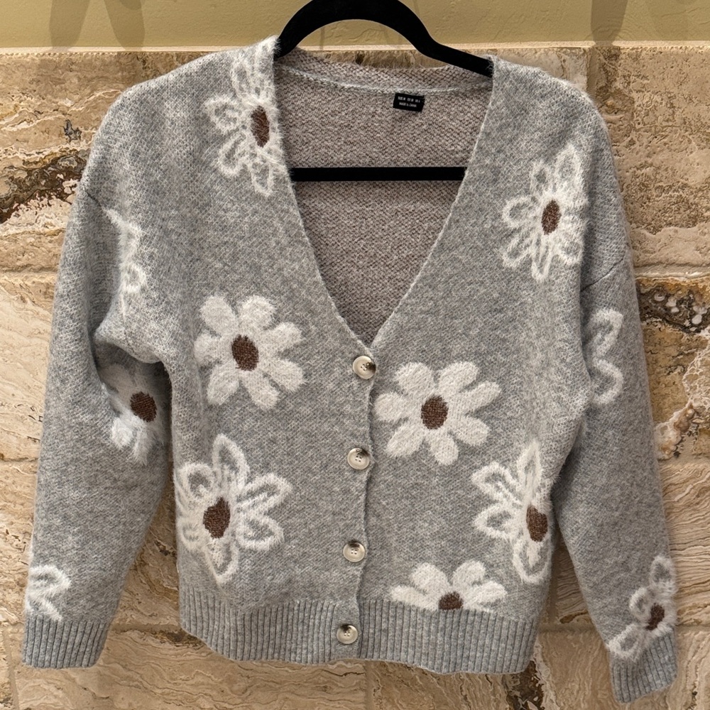 Cartigan sweater